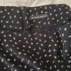Brandy Melville Midi Skirt! size:small waist:24-25